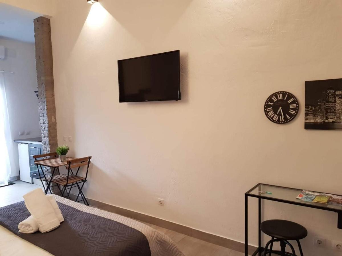 Cozy Rooms Valencia Exterior photo